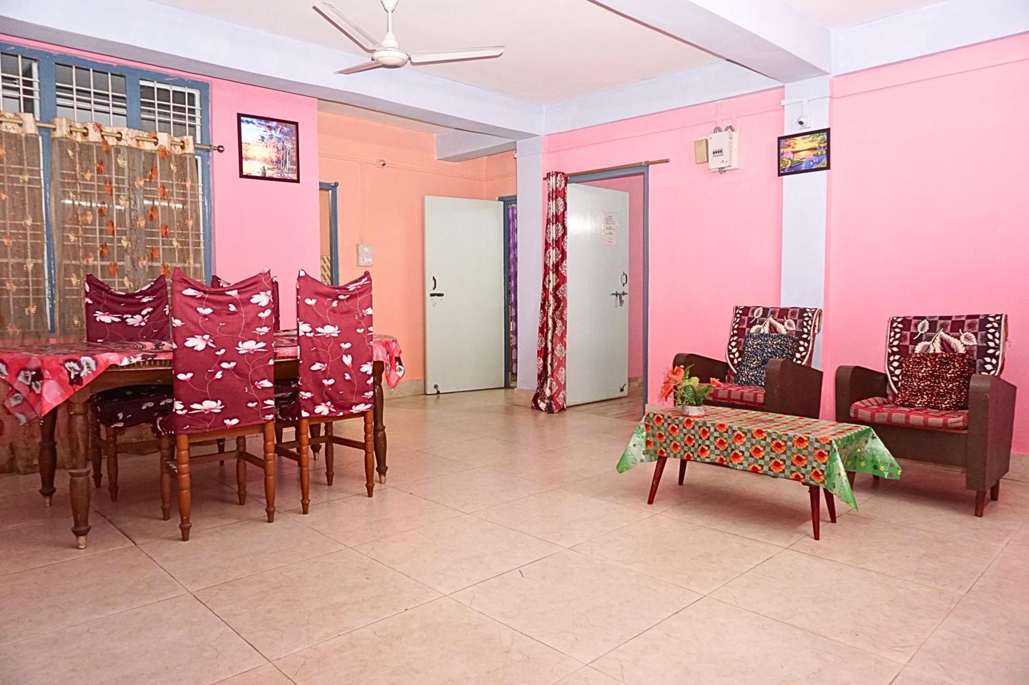 Taj Residency Holiday Homestay -Entire 1Bhk & 2Bhk Private Apartments -Call 767Ooo54Oo Jorhāt Exterior foto