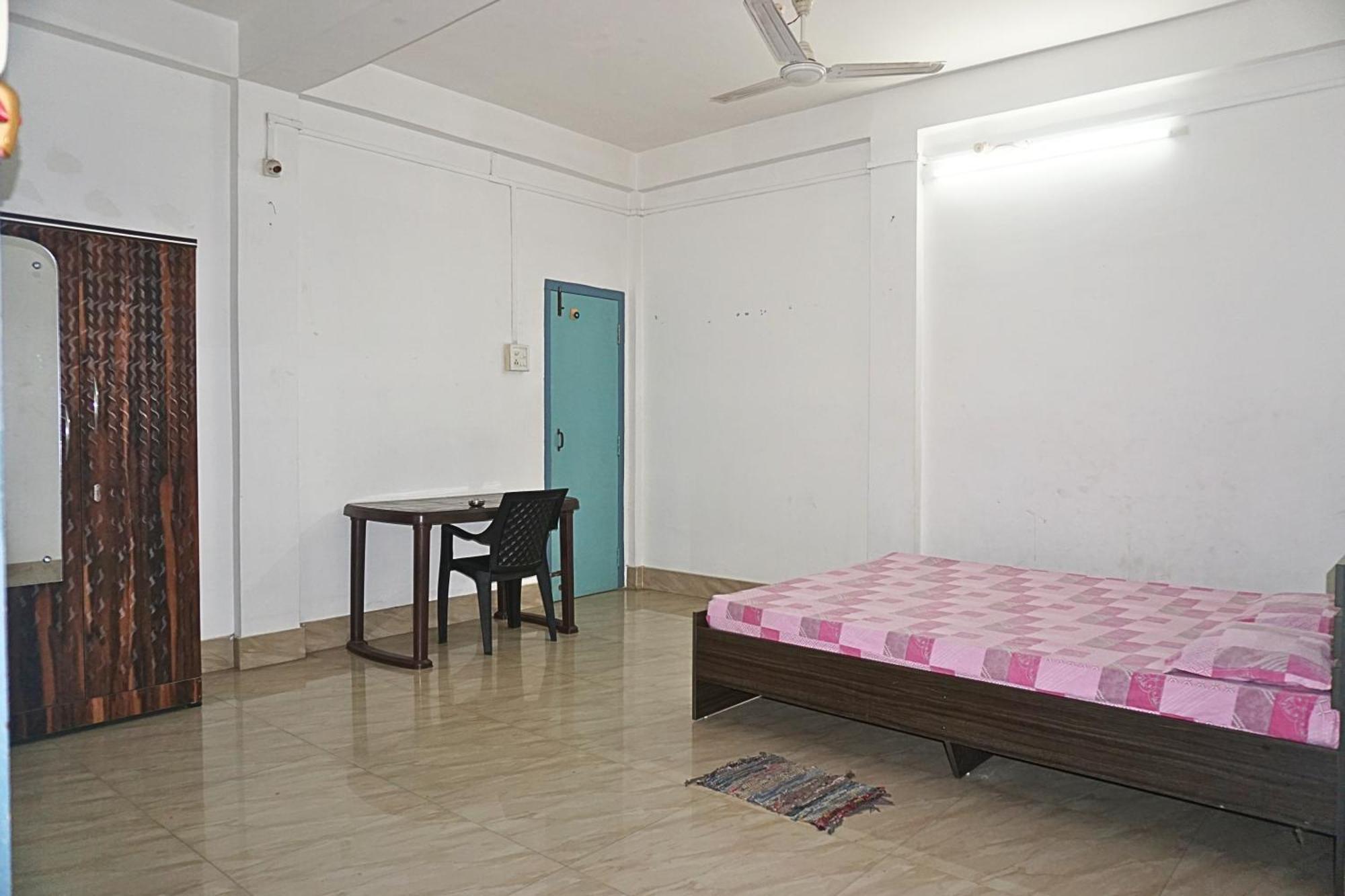 Taj Residency Holiday Homestay -Entire 1Bhk & 2Bhk Private Apartments -Call 767Ooo54Oo Jorhāt Exterior foto