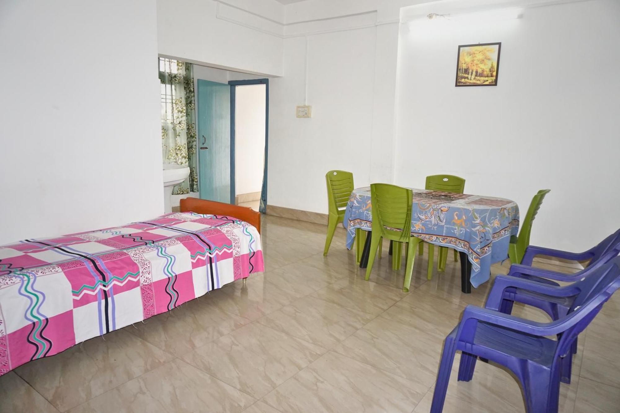 Taj Residency Holiday Homestay -Entire 1Bhk & 2Bhk Private Apartments -Call 767Ooo54Oo Jorhāt Exterior foto