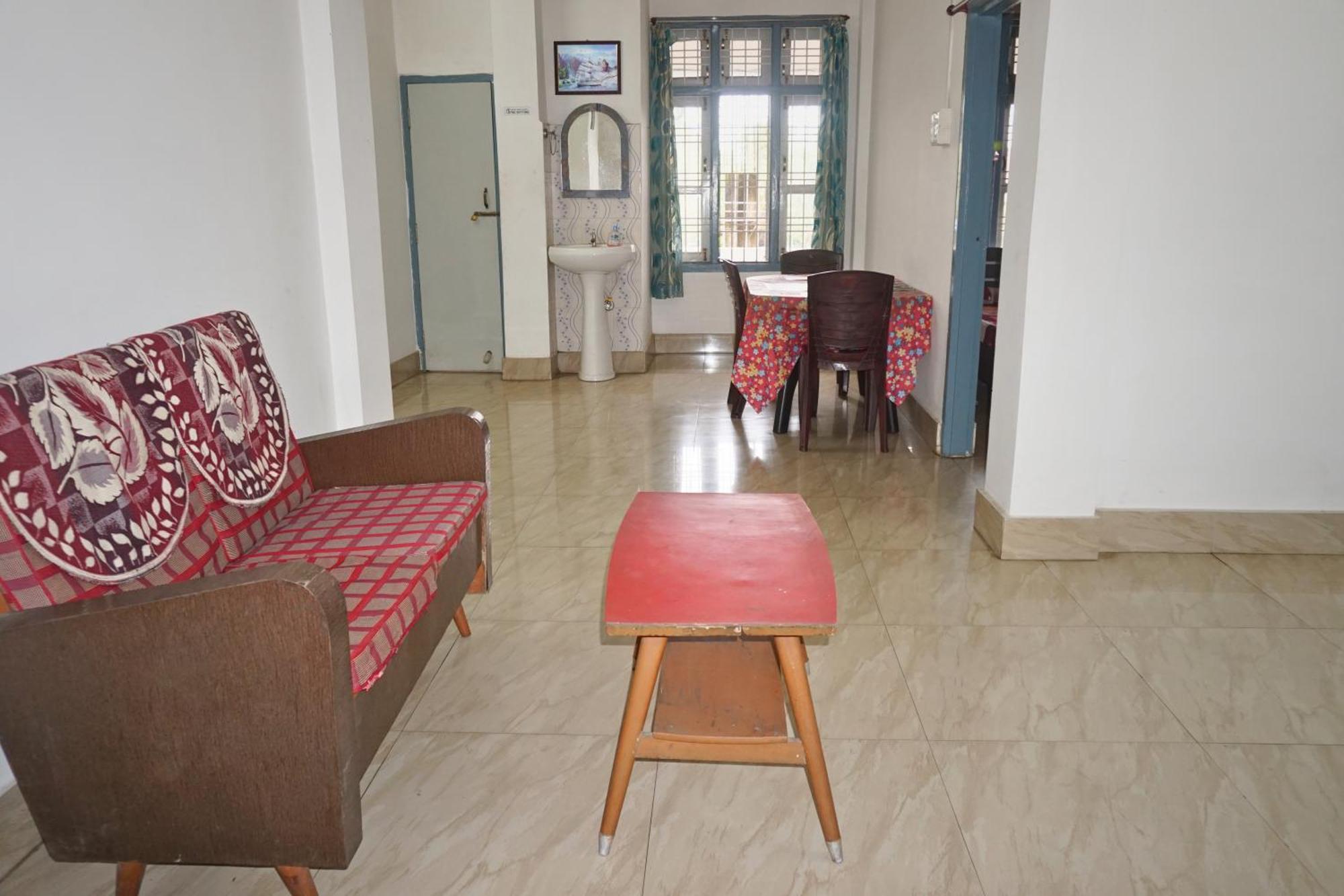 Taj Residency Holiday Homestay -Entire 1Bhk & 2Bhk Private Apartments -Call 767Ooo54Oo Jorhāt Exterior foto